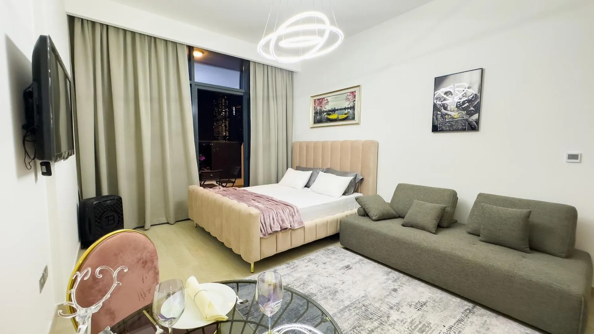 Studio In Azizi Riviera Dubaj