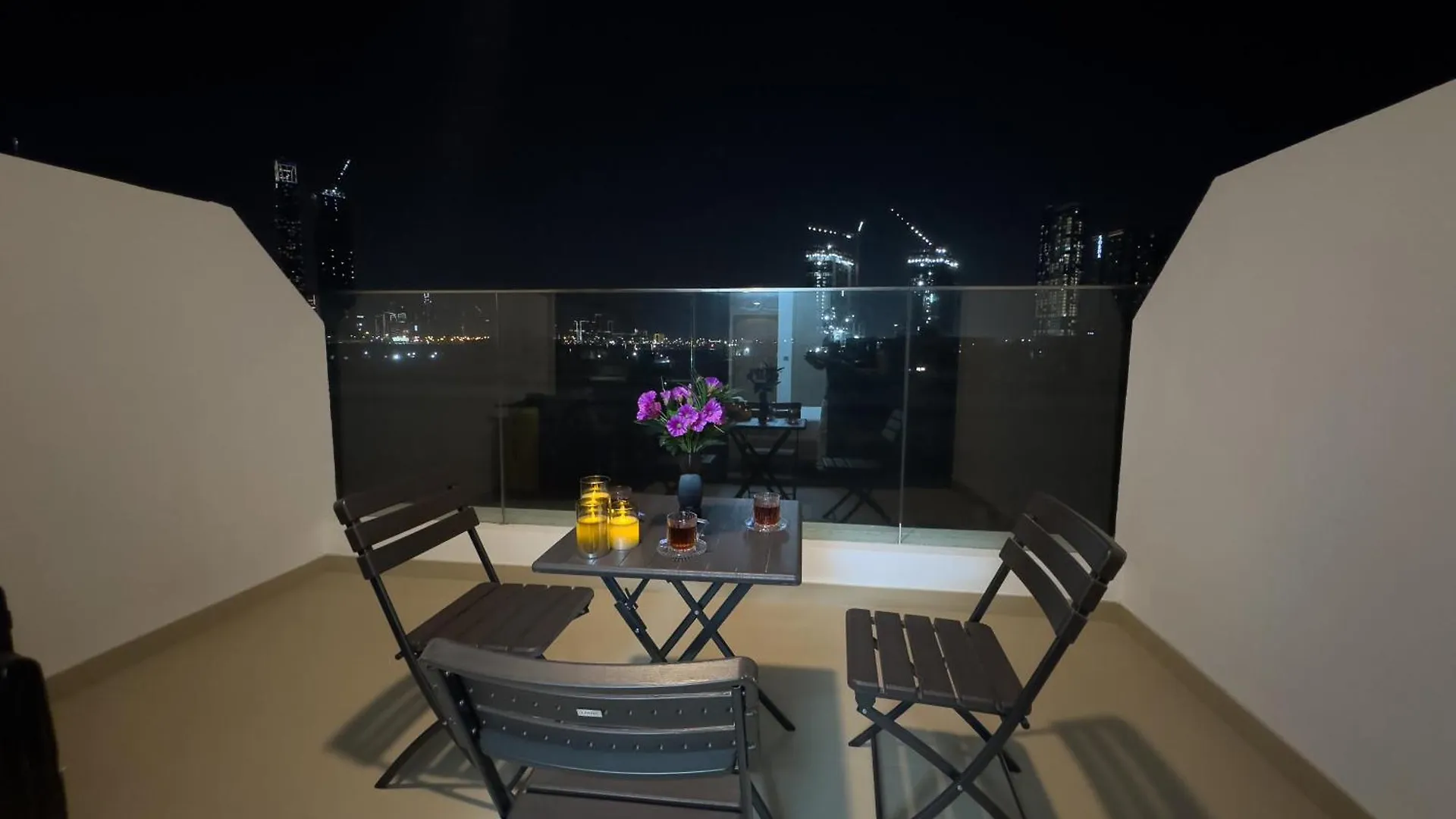 Studio In Azizi Riviera Dubai Apartment