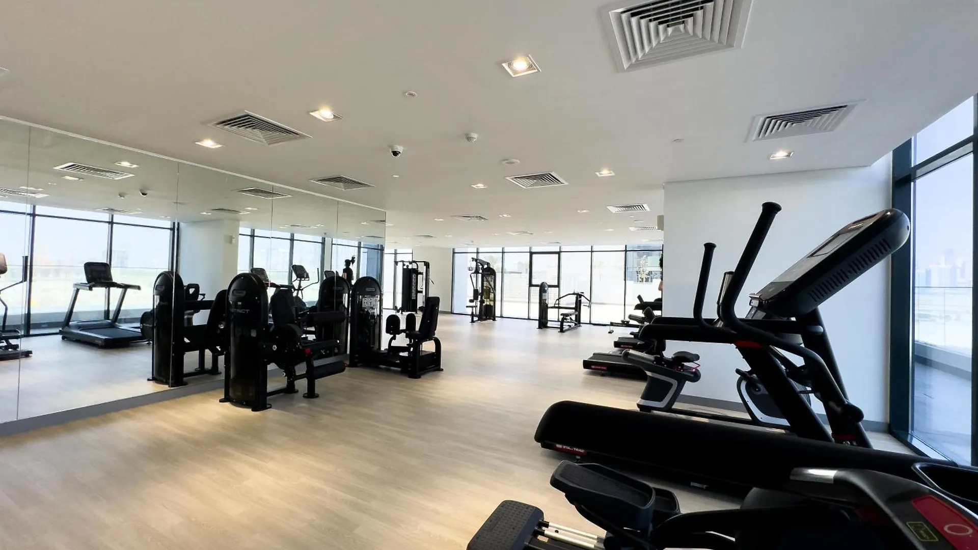 Apartment Studio In Azizi Riviera Dubai